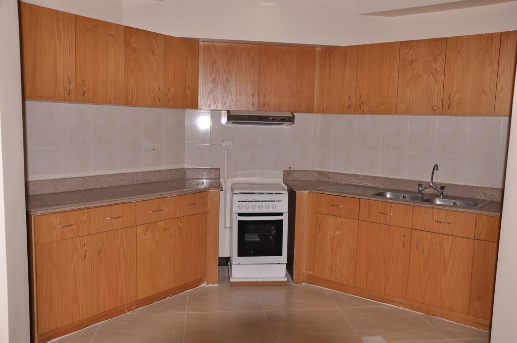 Al Hamra Plaza Apartment Manama Bilik gambar