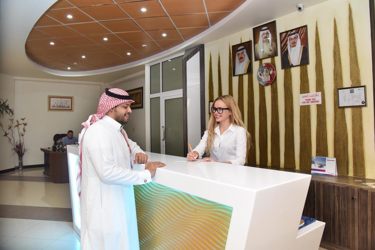 Al Hamra Plaza Apartment Manama Bilik gambar