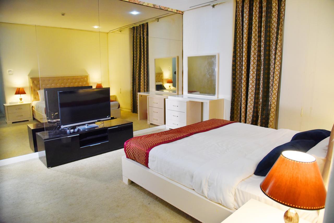Al Hamra Plaza Apartment Manama Bilik gambar
