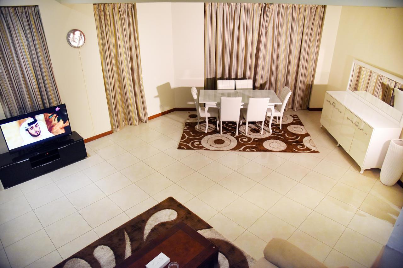Al Hamra Plaza Apartment Manama Bilik gambar