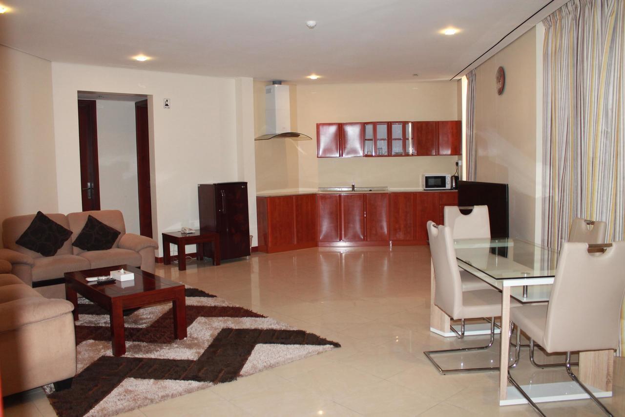 Al Hamra Plaza Apartment Manama Bilik gambar