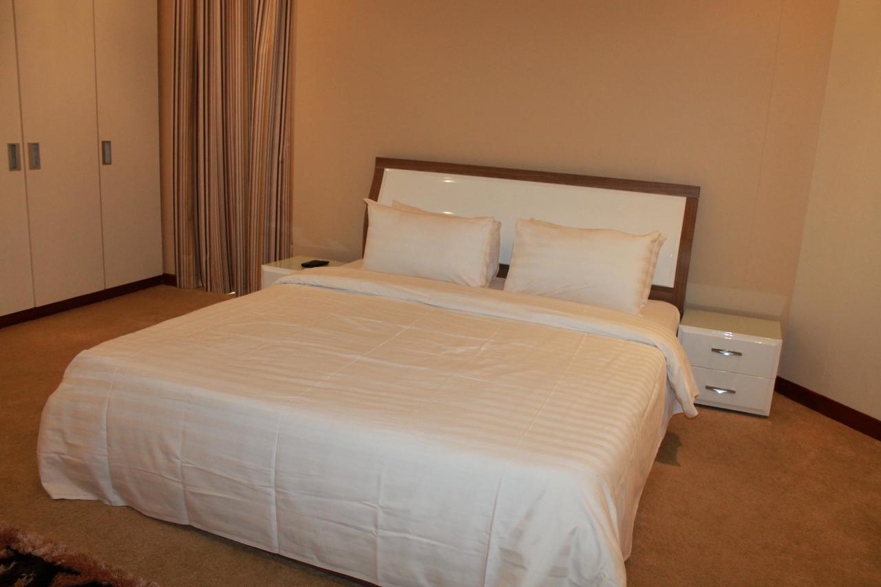 Al Hamra Plaza Apartment Manama Bilik gambar